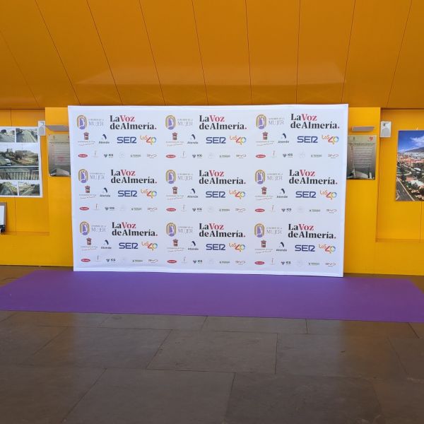 Pop Up - Photocall Recto Estructuras e Impresiones