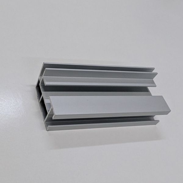 Perfil Una Cara 26 mm para Tela con Silicona